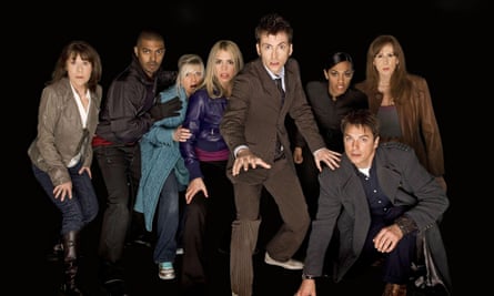 Noel Clarke (second left) and John Barrowman (front row, kneeling) in a publicity show for Doctor Who in 2008