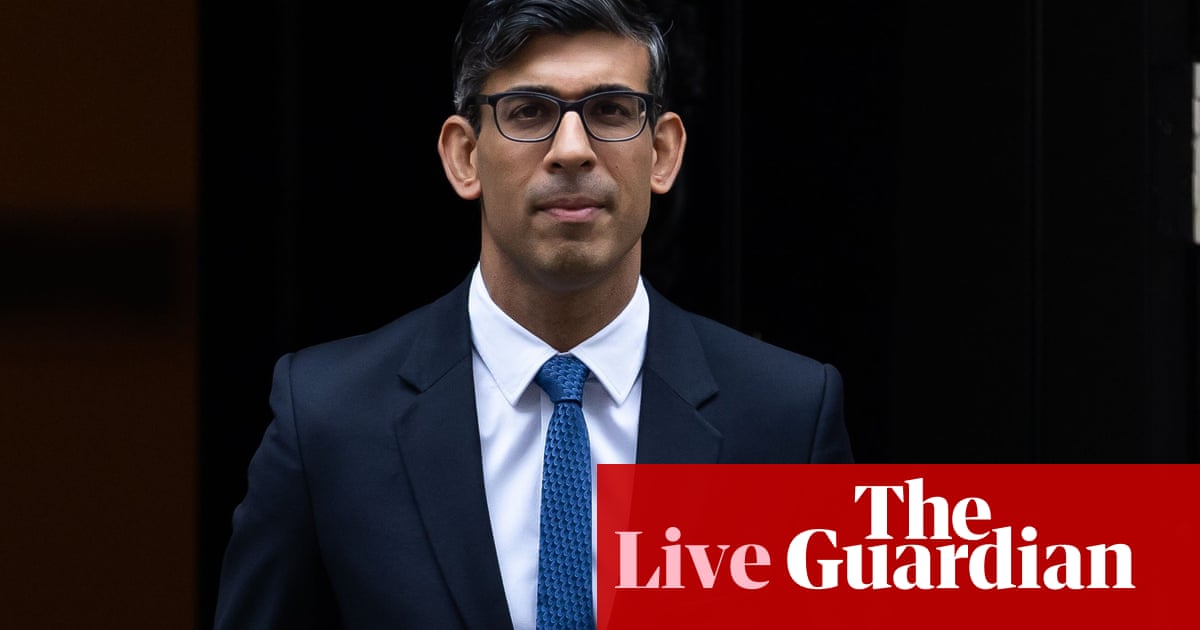 Sunak and cabinet head to Chequers as pressure grows on PM to sack Zahawi – UK politics live