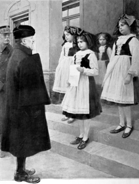 French President Poincaré welcomed by school girls from Montreux-Vieux, Alsace region, 1915.