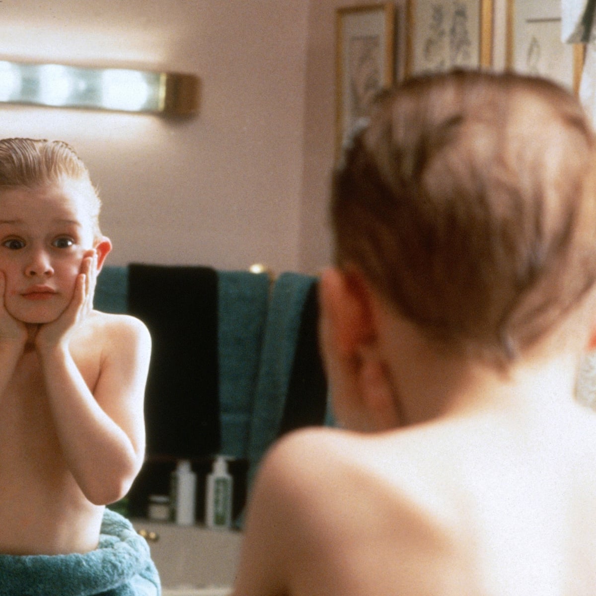 Home Alone At 30 How The Unlikely Christmas Comedy Has Endured Comedy Films The Guardian Home Alone At 30 How The Unlikely Christmas Comedy Has Endured Comedy Films The Guardian