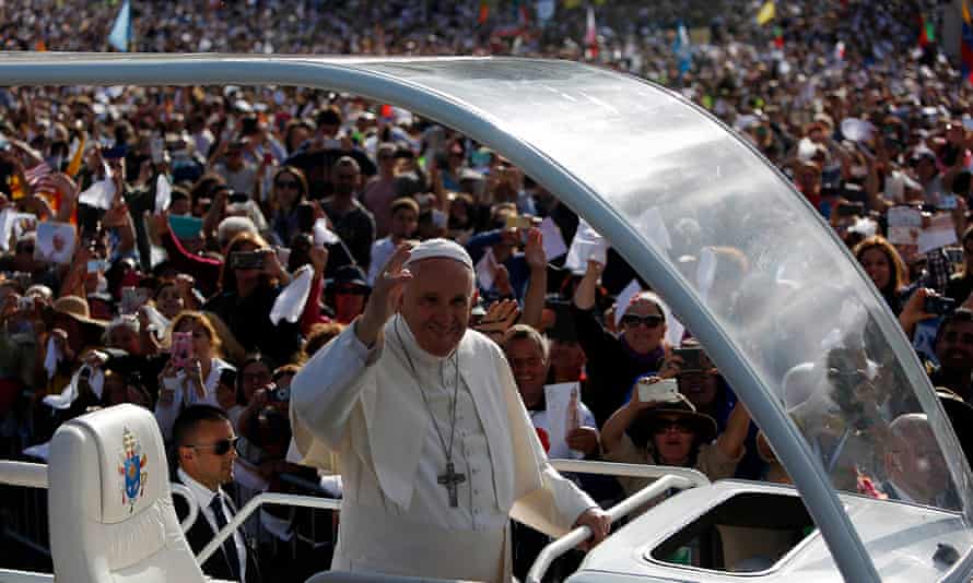 did the pope visit fatima