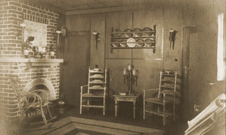 The living room in Alexander Haus in 1928