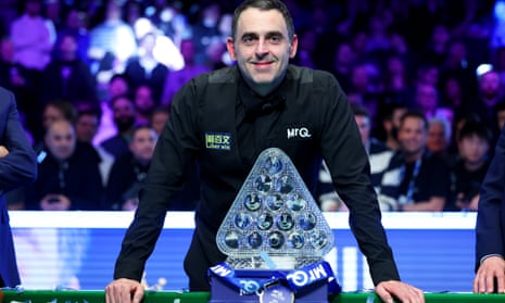 Ronnie O'Sullivan clinched 8th Masters Title, overcoming Carter 10-7 in 2024 thriller.