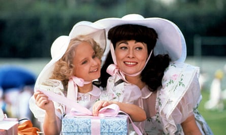 Mara Hobel and Faye Dunaway in the film adaptation of Mommie Dearest.