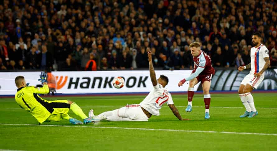 West Ham v Lyon: Europa League quarter-final, first leg – live! | Europa League 1 West Ham lead!