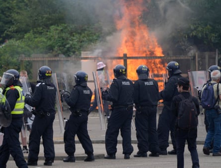 police attend fire at holiday inn in Rotherham, South Yorkshire
