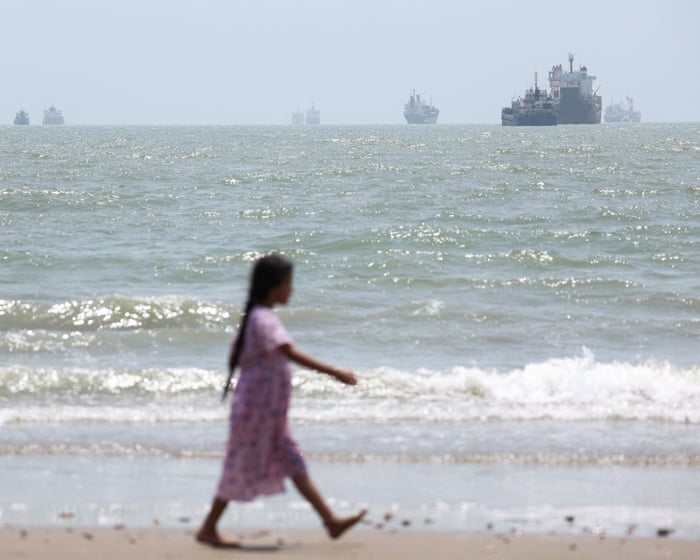 Iran faces strait of Hormuz paradox as strategic value of chokehold erodes