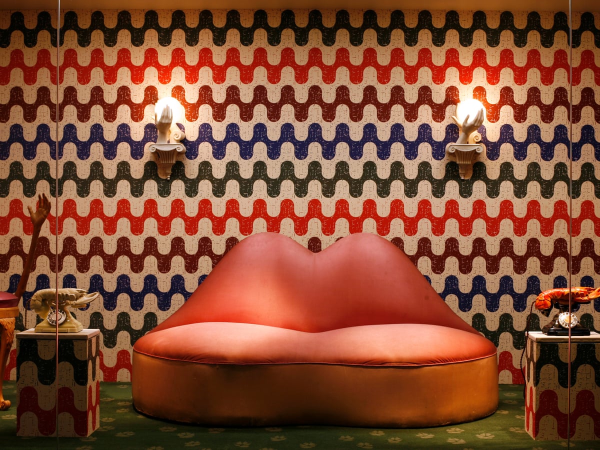 How Dali S Lips Sofa Began Life On The Back Of An Envelope Salvador Dali The Guardian