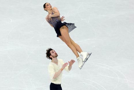 Sara Conti and Niccolo Macii of Italy perform.