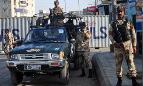 Pakistan Rng Pakistani paramilitary force raids home of New York Times correspondent ...