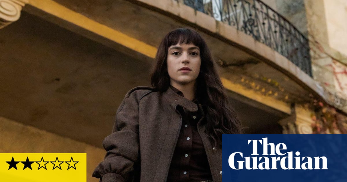 Tell Me Softly review high-school romance of bad boys and blurred boundaries