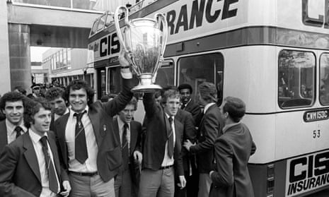 Larry Lloyd (fourth left) and Ian Bowyer hold aloft the European Cup following Nottingham Forest’s victory over Malmo in the 1979 final in Munich.