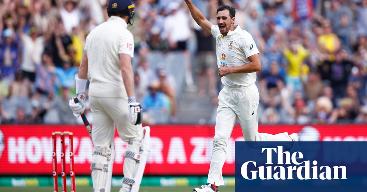 Australia close to securing Ashes despite England bowlers’ fightback