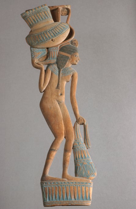 Decorative spoon with an elaborate handle and swivel lid, 1327–1186 BCE, wood (carob and tamarisk) and paint. © Musée du Louvre, Dist. GrandPalaisRmn. Photo Christian Décamps