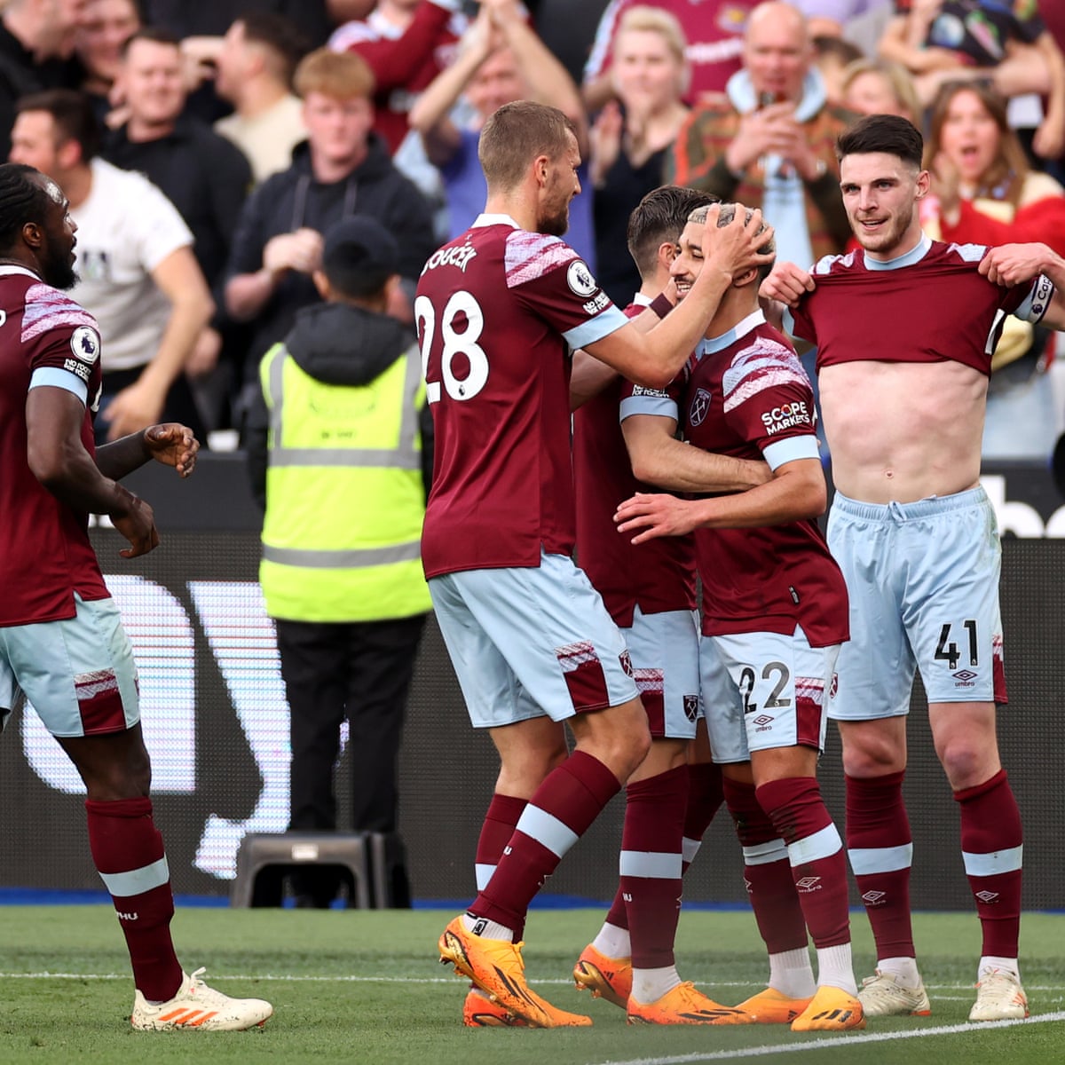 Por que Antony não vai jogar pelo Manchester United contra o West Ham?