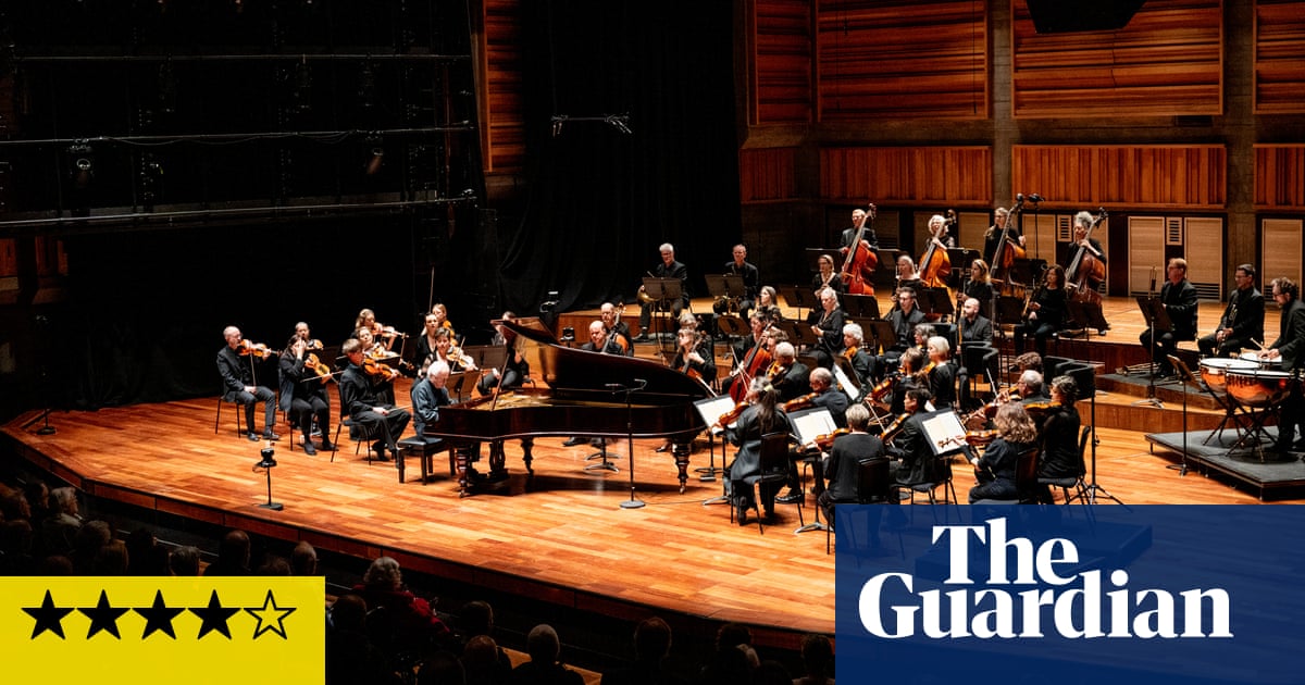 Orchestra of the age of enlightenment/Schiff review – Mendelssohn deep dive is charged with energy and colour