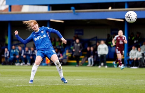 Nusken scores for Chelsea.