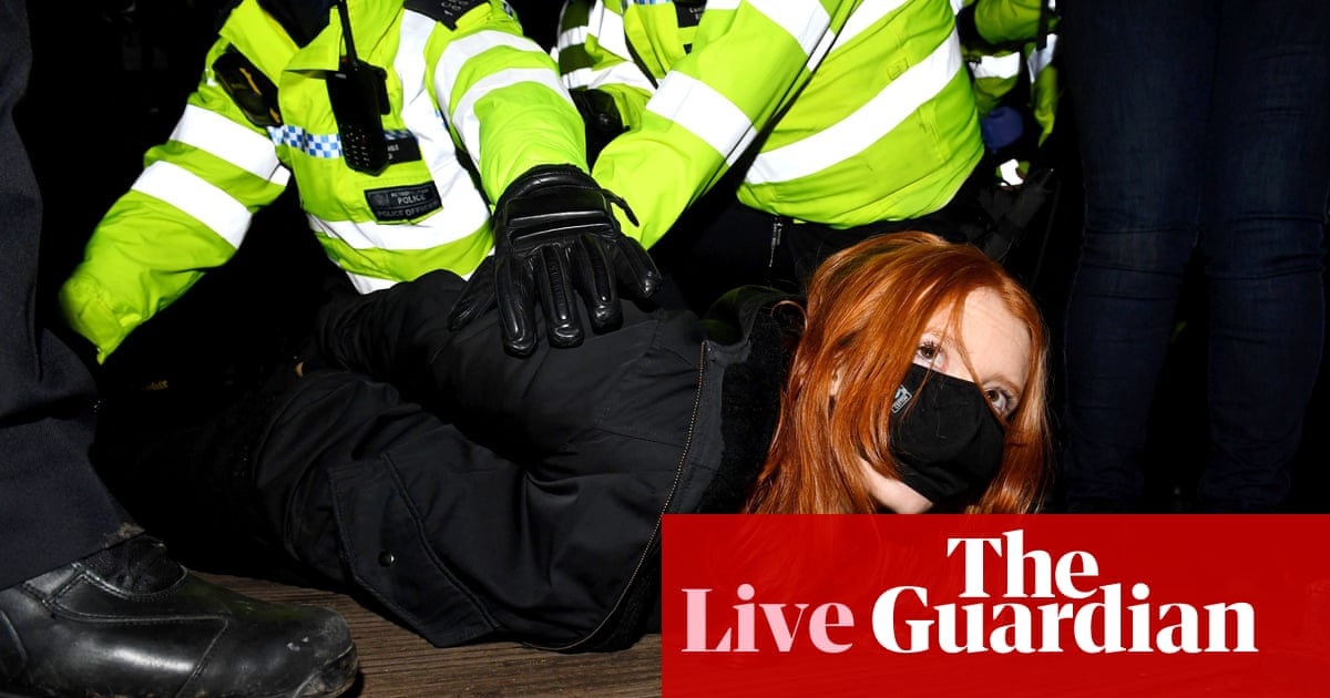 Sarah Everard vigils: Met police ‘will have to explain’ arrest at Clapham event, says Home Office minister – live