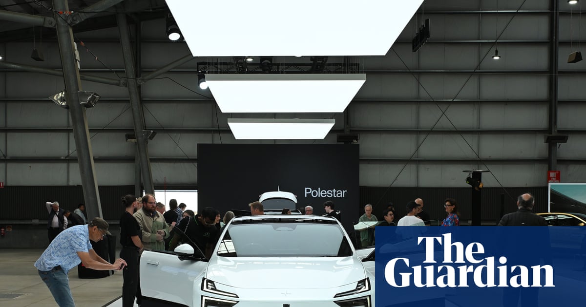 ‘The Chinese will not pause’: Volvo and Polestar bosses urge EU to stick to 2035 petrol car ban
