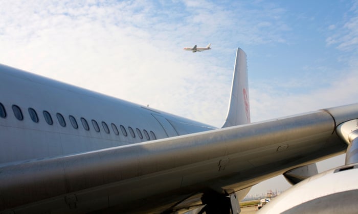 ÎÏοÏÎλεÏμα εικÏÎ½Î±Ï Î³Î¹Î± Airlines Try To Cut Emissions, Governments Should Taking Action To Make Air Travel Cheaper