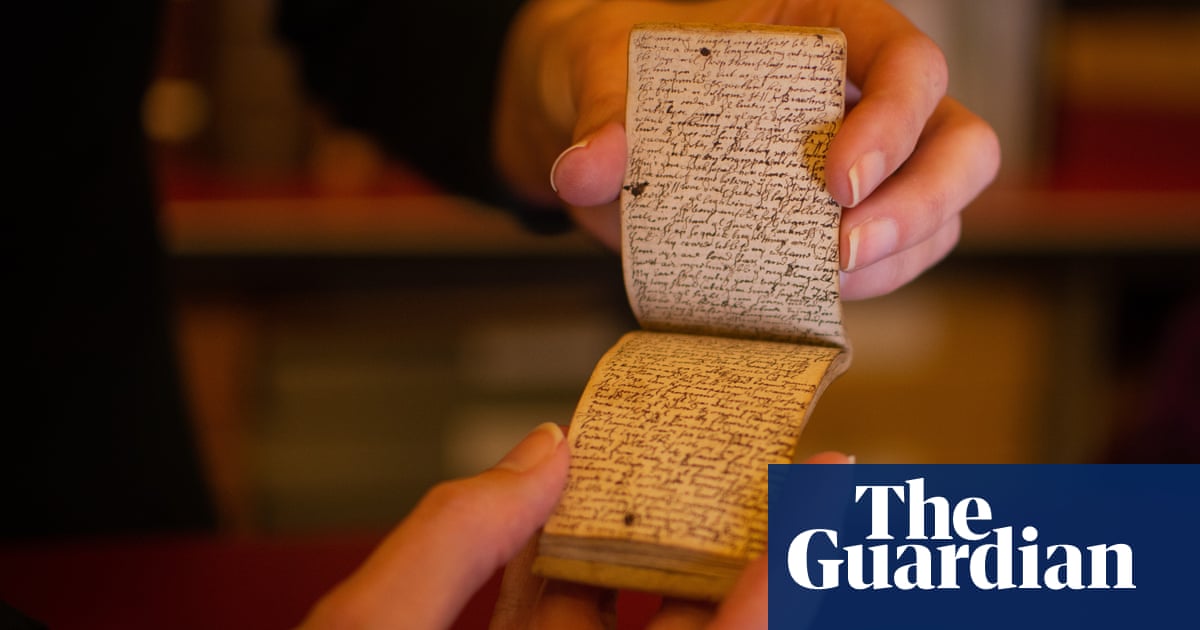 Tiny notebook by ‘first Shakespeare geek’ to go on show in Stratford