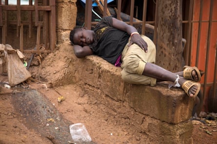A child passed out after using drugs in Kisenyi.