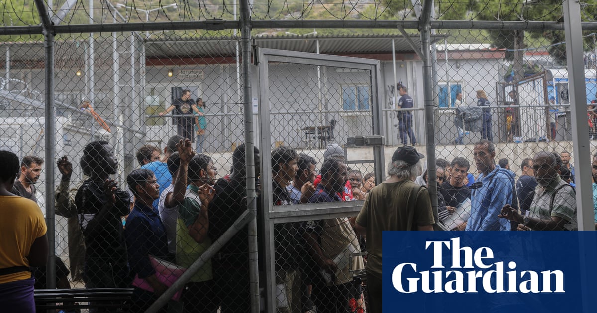 Aid groups condemn Greece over 'prison' camps for migrants