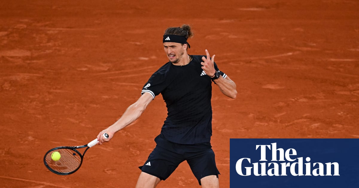 Zverev swats aside teenager Jódar as elusive grand slam title inches closer