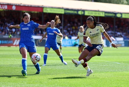 Lisa Baum scores