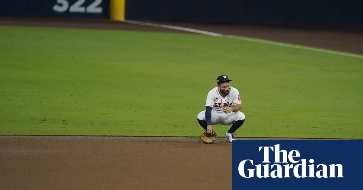 Altuves throwing yips have Houston Astros on brink of ALCS elimination