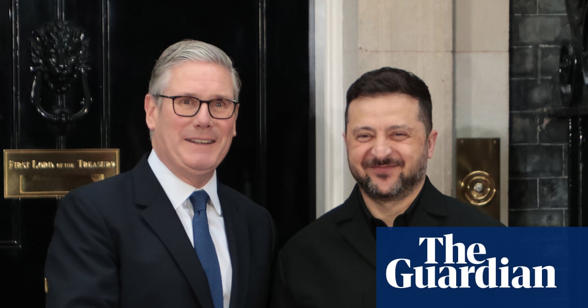 Zelenskyy meets key allies in London aiming to build on strikes on Russia