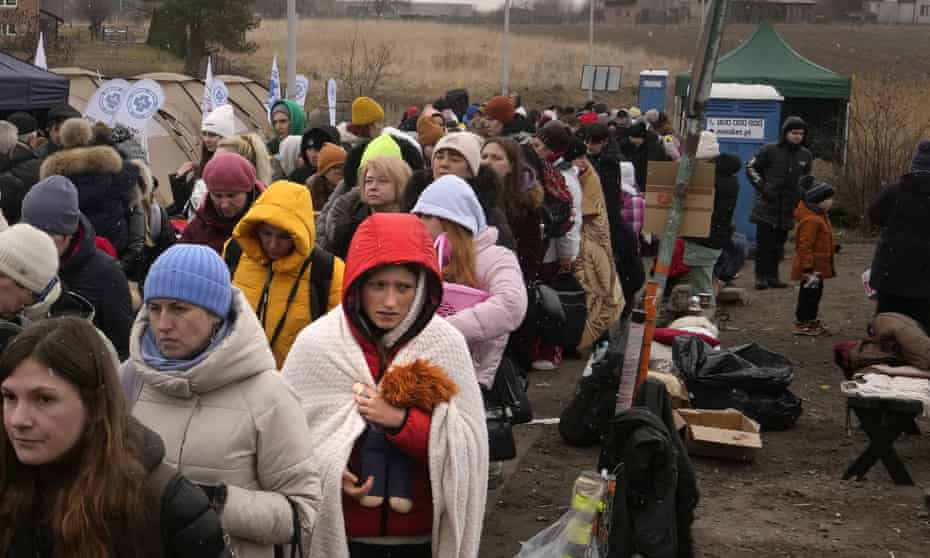 We understand what war means': Poles rush to aid Ukraine's refugees | Ukraine | The Guardian