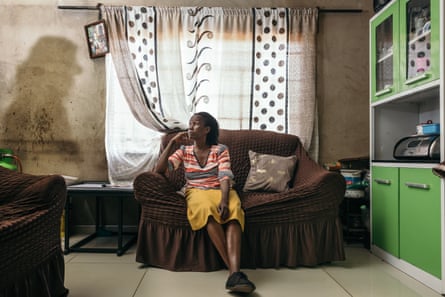 A grande divisão dos elefantes em África: os países enfrentam demasiados elefantes – ou poucos