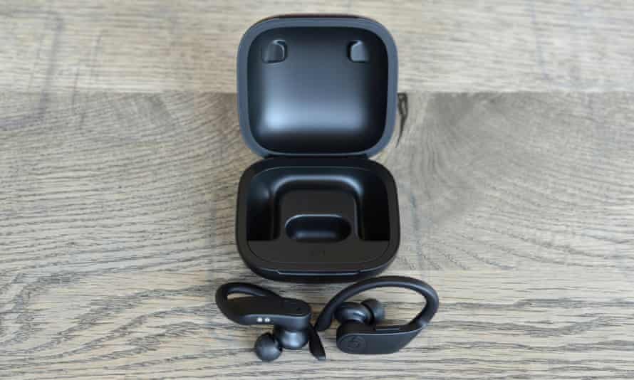 truly wireless earbuds buyers guide - Beats PowerBeats Pro