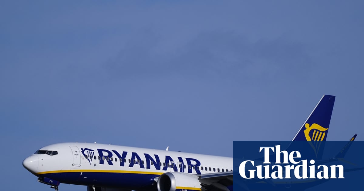 Ryanair adopts ‘free of charge’ family seating policy after watchdog investigation