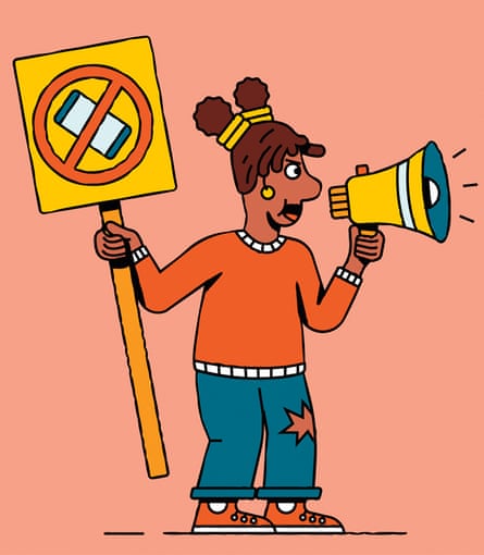 Protester with ‘no smartphones’ sign