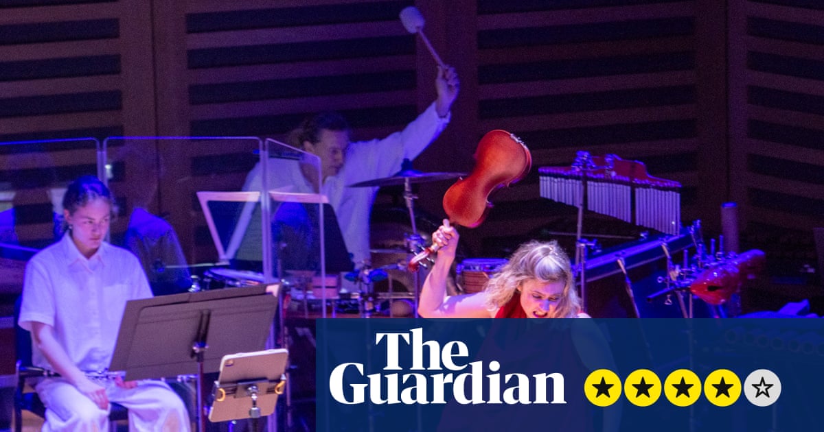 Manchester Camerata review – mental torments build up to a royal meltdown