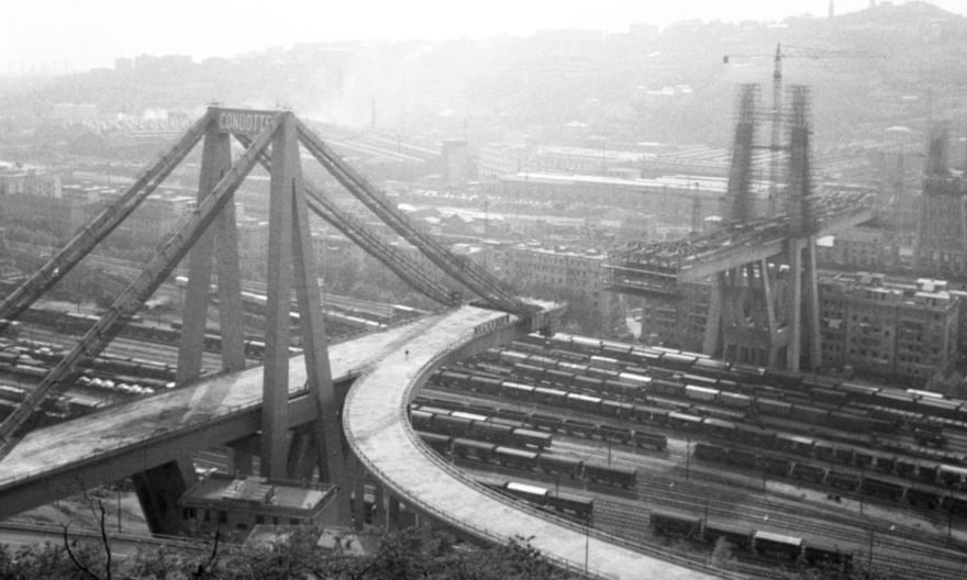 Morandi Bridge under construction in 1965.