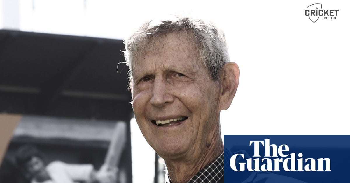 Former Test cricketer and Australian Hall of Fame hero Ian Redpath dies age 83