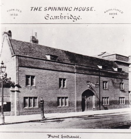 劍橋大學的私人監獄紡紗屋於 1894 年被廢除,不久後又被拆除。