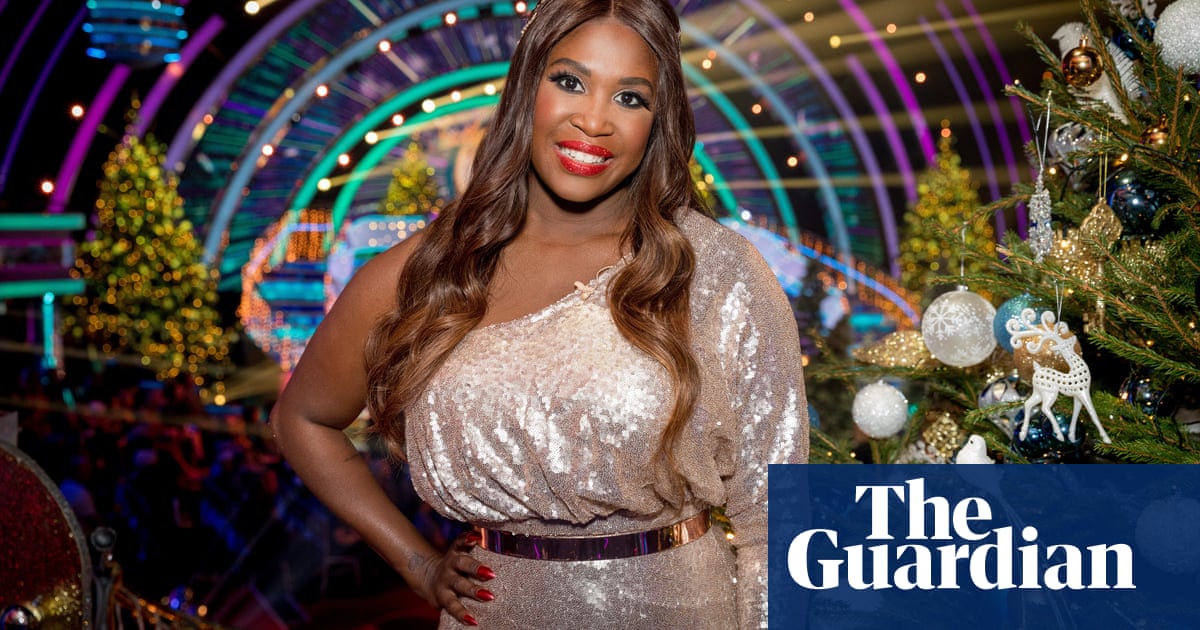 New year’s eve 2015 celebrations – in pictures New Year's Eve TV: the stars align for end-of-year revelry | Television & radio | The Guardian