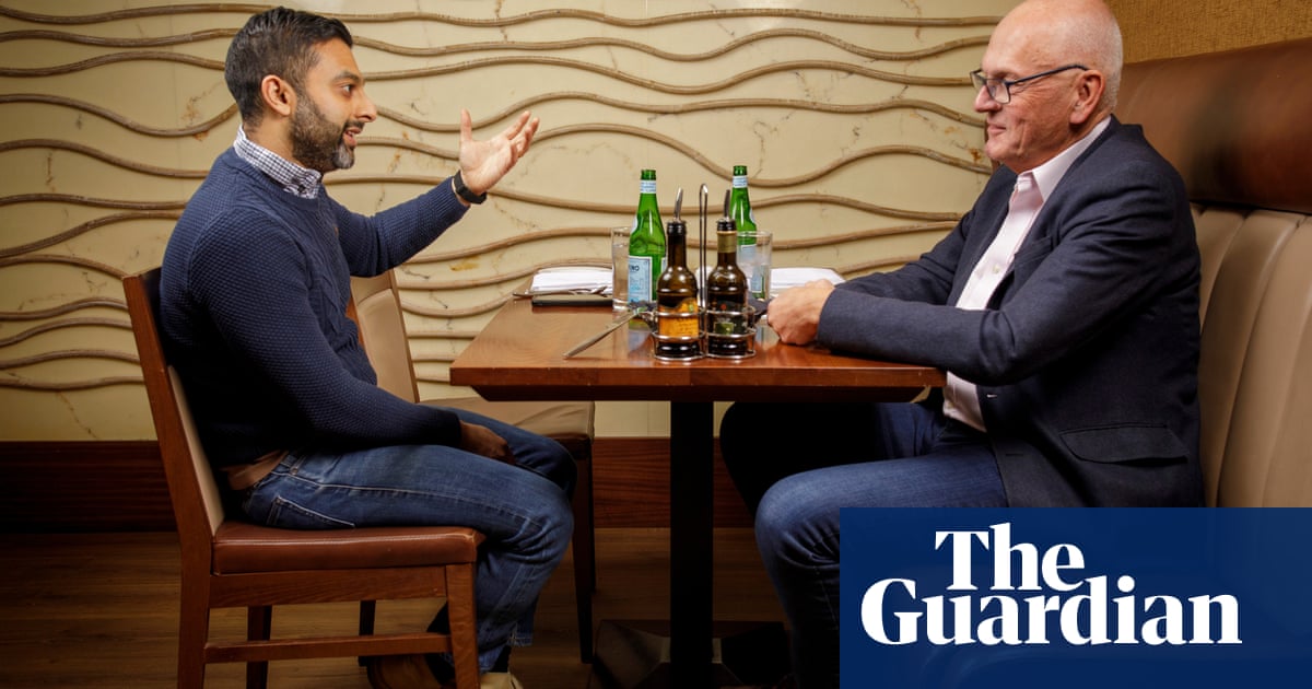 Единият е социалист от старата школа другият е разочарован от