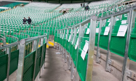 Representatives of Celtic addressed a meeting of Liverpool fans, where the issue of rail seating was fully vented.