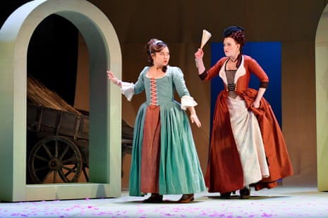 The showstopping Henna Mun (Maturina) and Georgia Melville (Donna Elvira) in Gazzaniga’s Don Giovanni Tenorio.