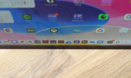 The gap between the LCD and the screen glass on the iPad.