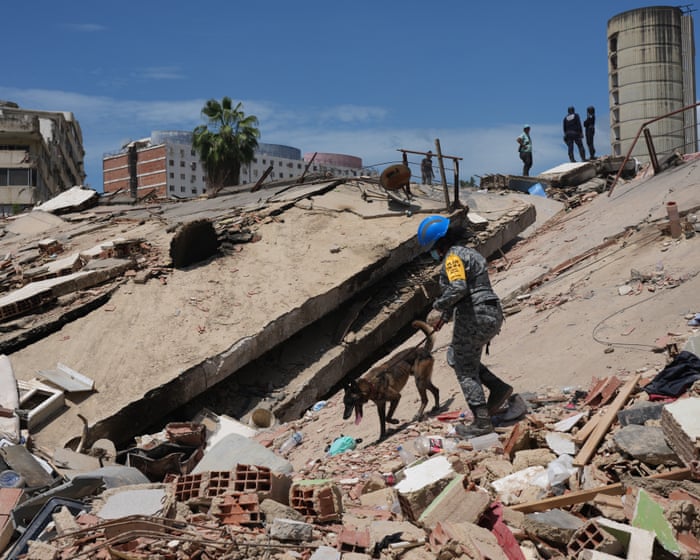 Venezuela earthquakes: death toll rises again to more than 1,400