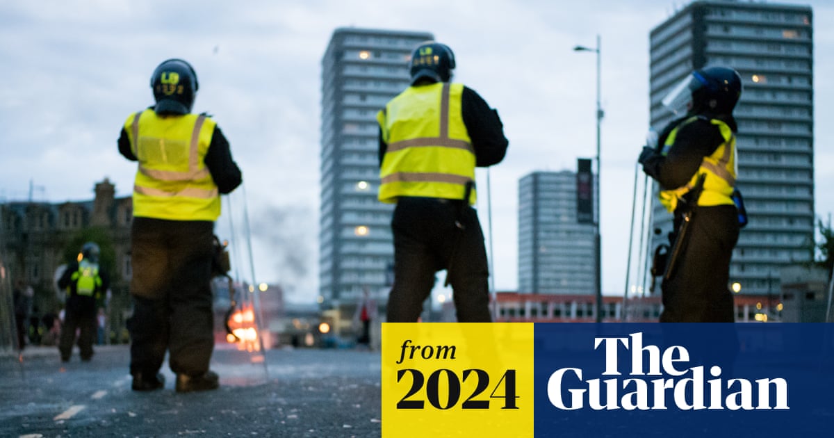 www.theguardian.com