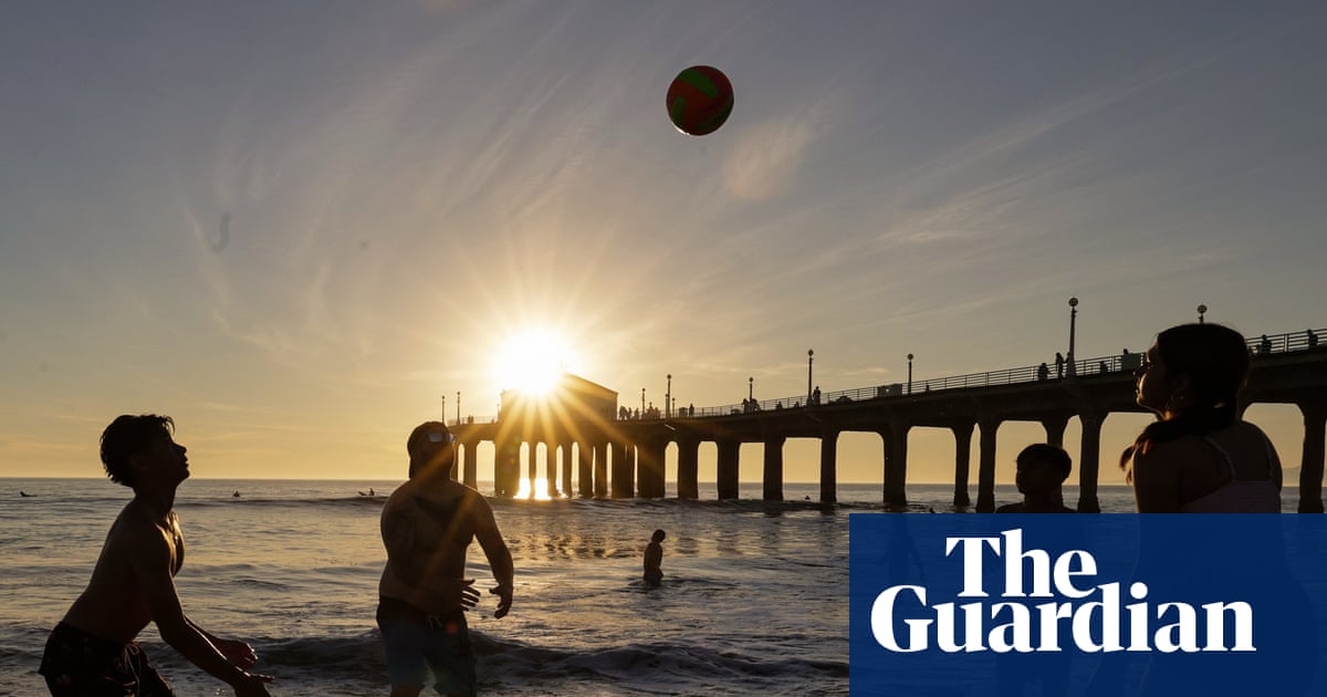 Historic March heatwave pushes south-west US toward triple digits