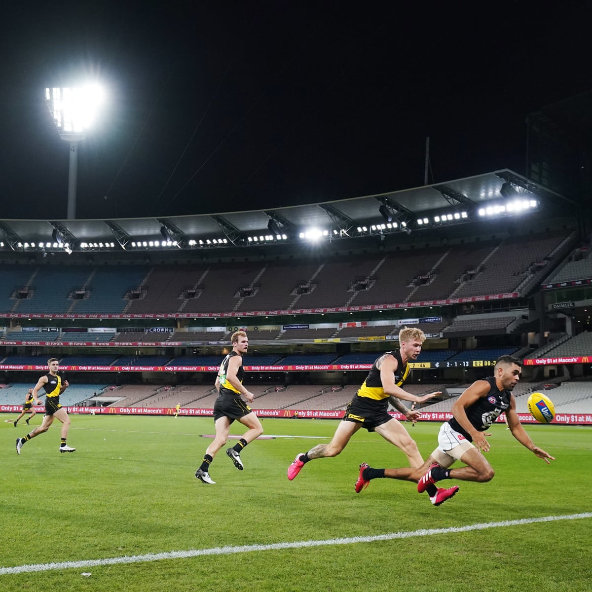 Afl 2020 Season Opener Richmond Beat Carlton At Empty Mcg As It Happened Sport The Guardian