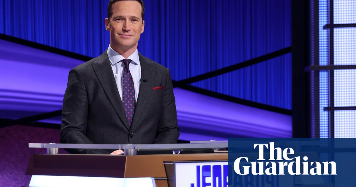 Mike Richards steps down as Jeopardy! host after controversies resurface